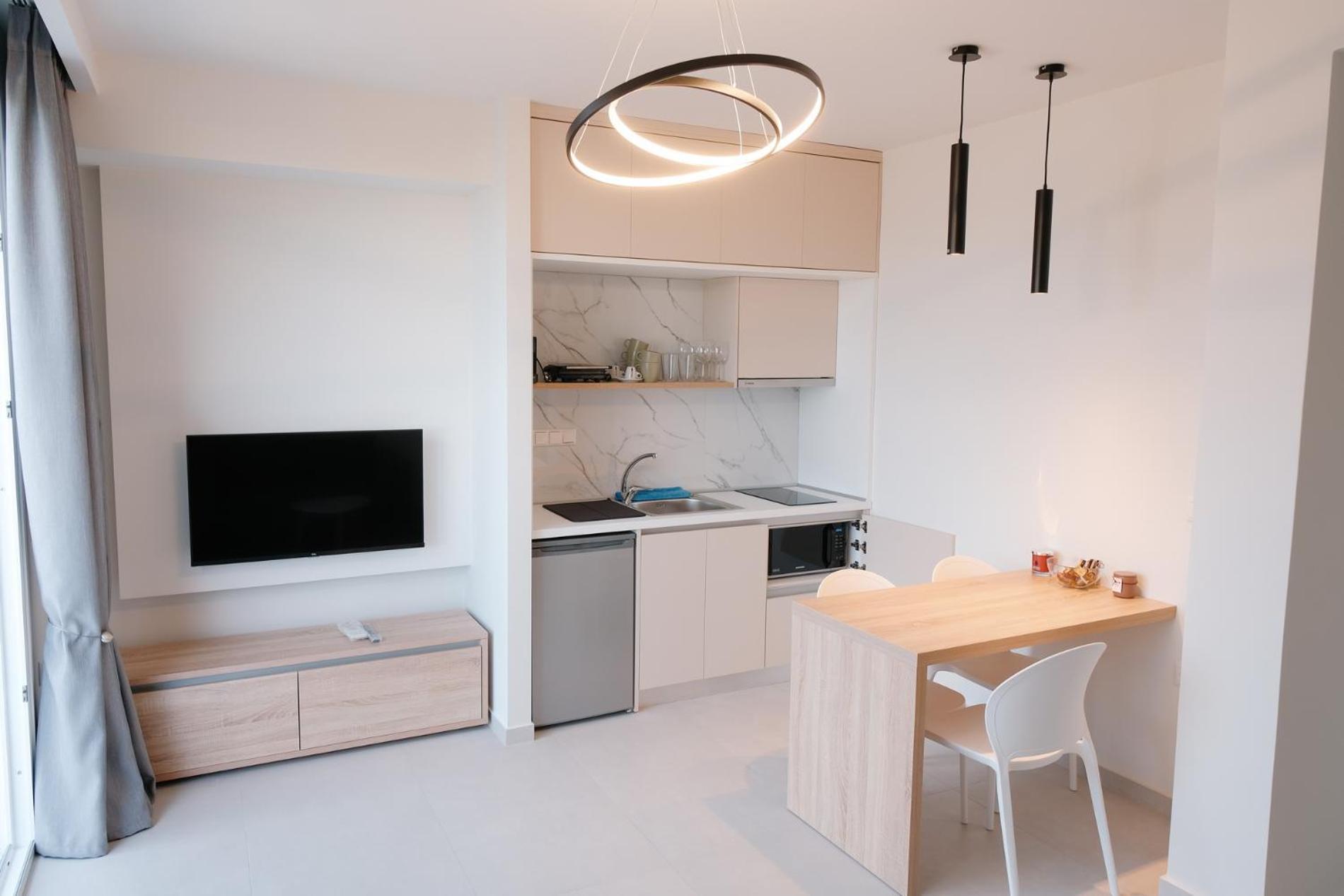 Aquarama Suites Nea Iraklitsa エクステリア 写真