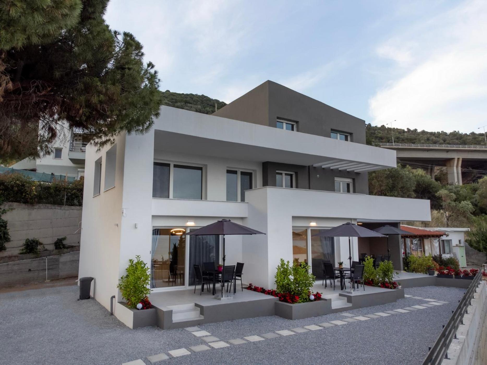 Aquarama Suites Nea Iraklitsa エクステリア 写真